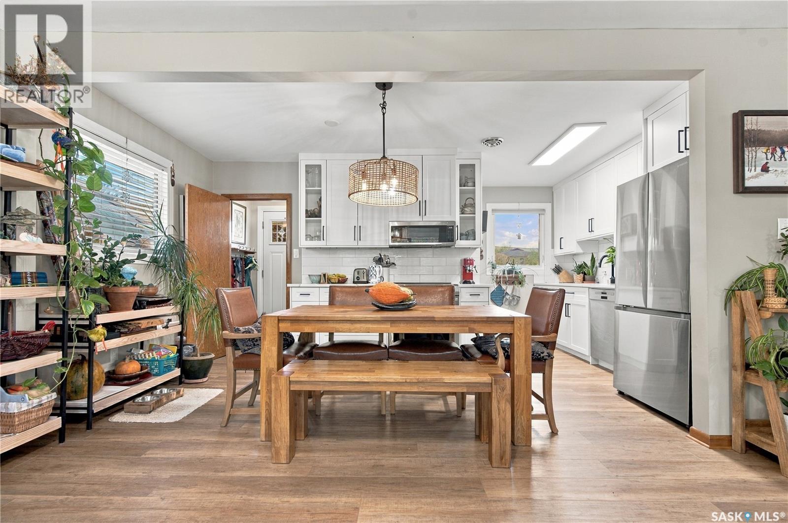 1333 M AVENUE S - 15