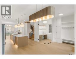 2811 35 Street SW - photo 5