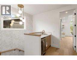 2811 35 Street SW - photo 18