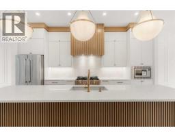 2811 35 Street SW - photo 9
