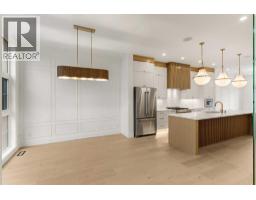 2811 35 Street SW - photo 2