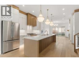 2811 35 Street SW - photo 7