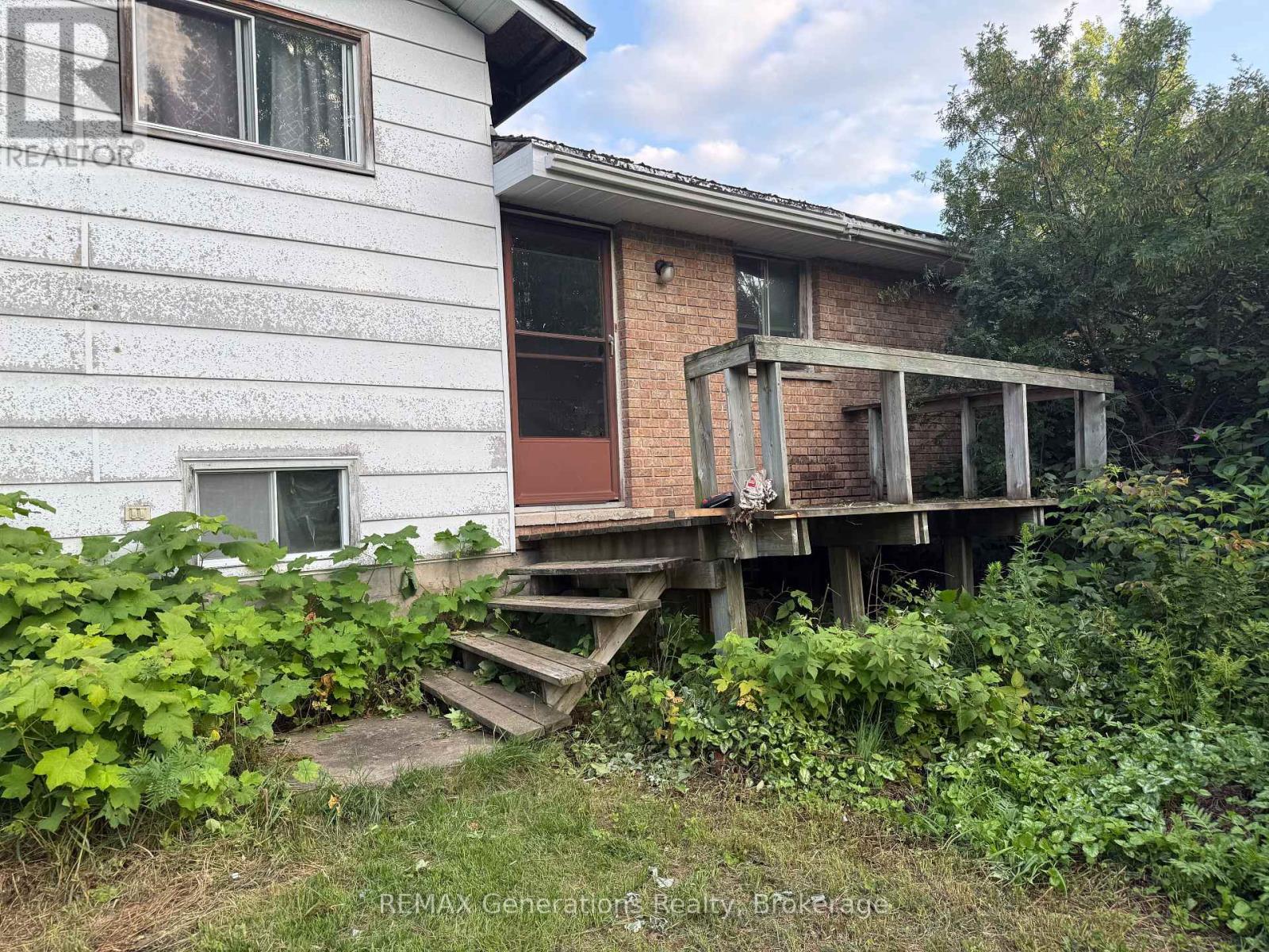 6071 HWY 61 HIGHWAY - 2
