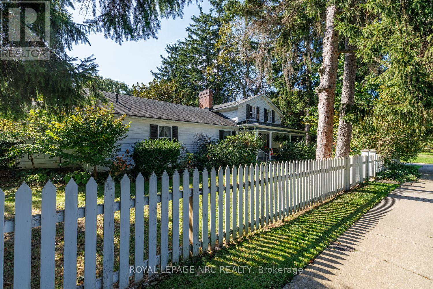 292 JOHNSON STREET S - Image 35