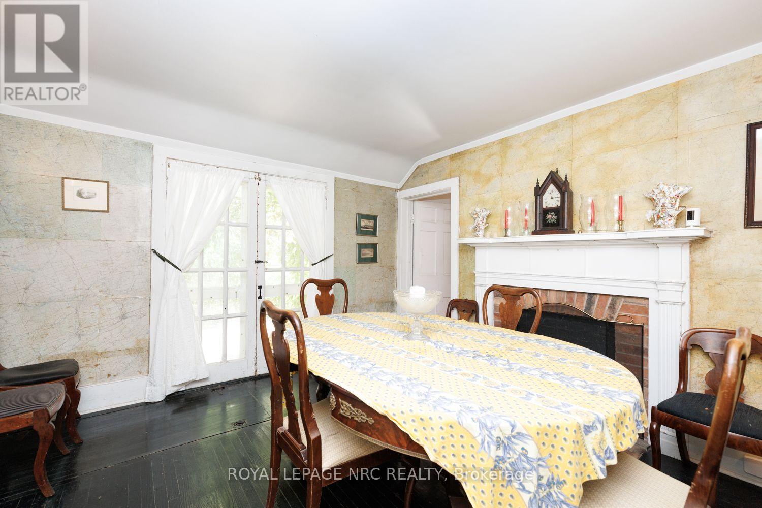 292 JOHNSON STREET S - Image 8