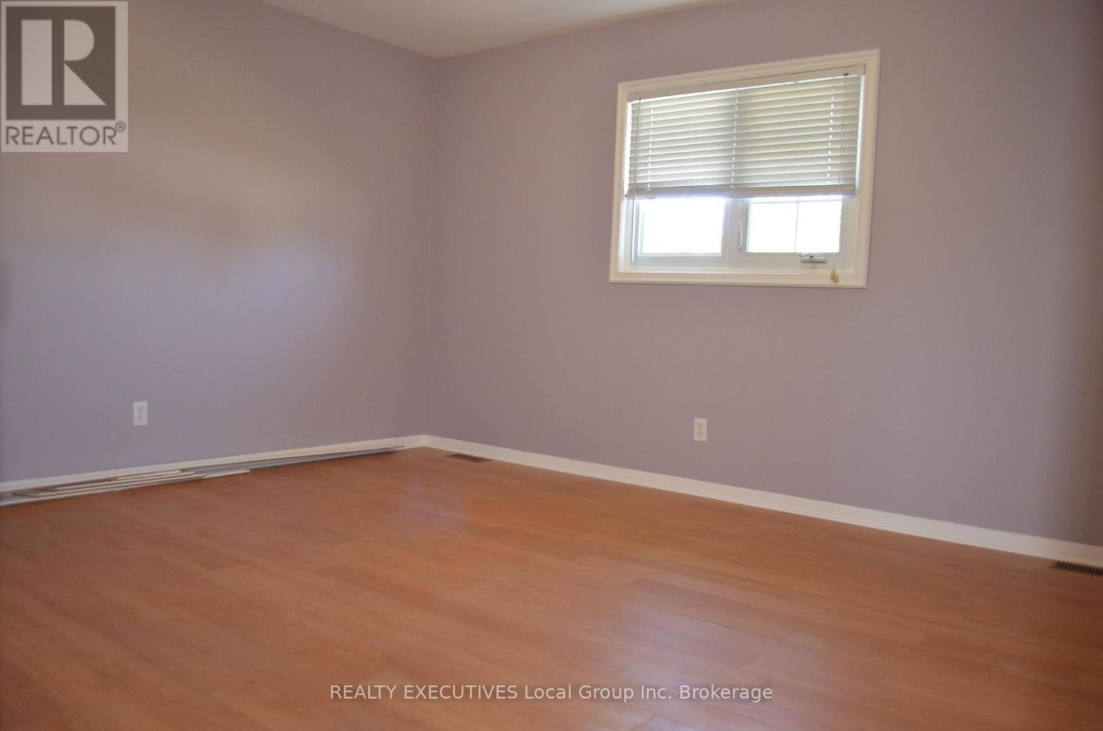125 OTTAWA AVENUE - 24