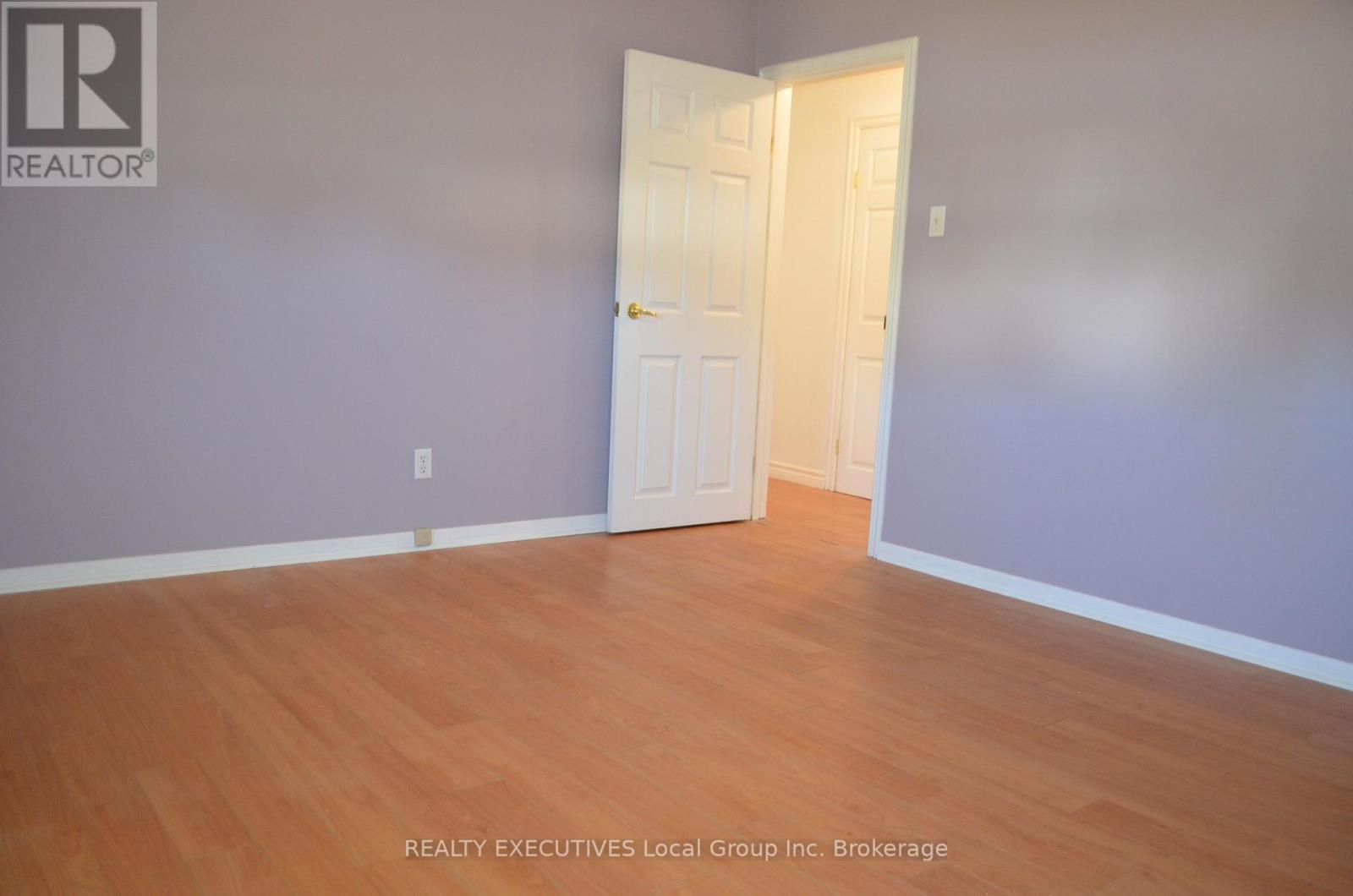 125 OTTAWA AVENUE - 26