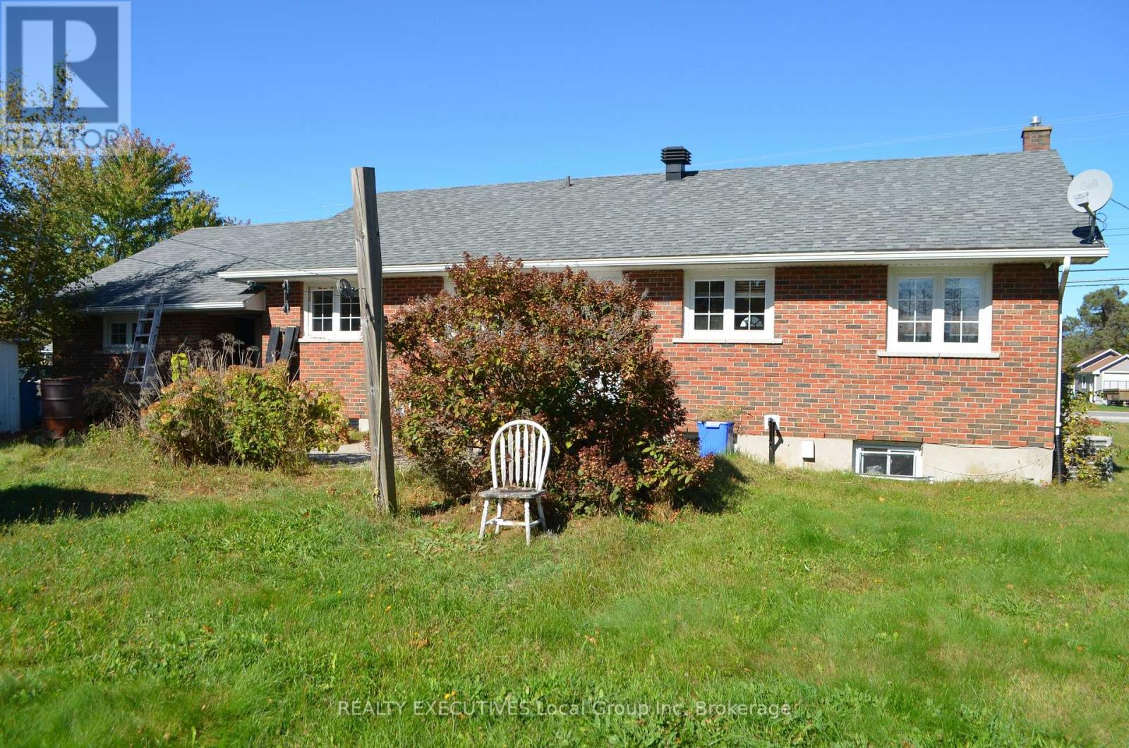 125 OTTAWA AVENUE - 7