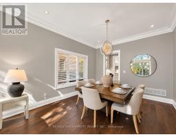 Kitchen - 389 Belvenia Road, Burlington, ON L7L2G7 Photo 9