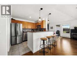 400, 1408 17 Street SE - photo 4