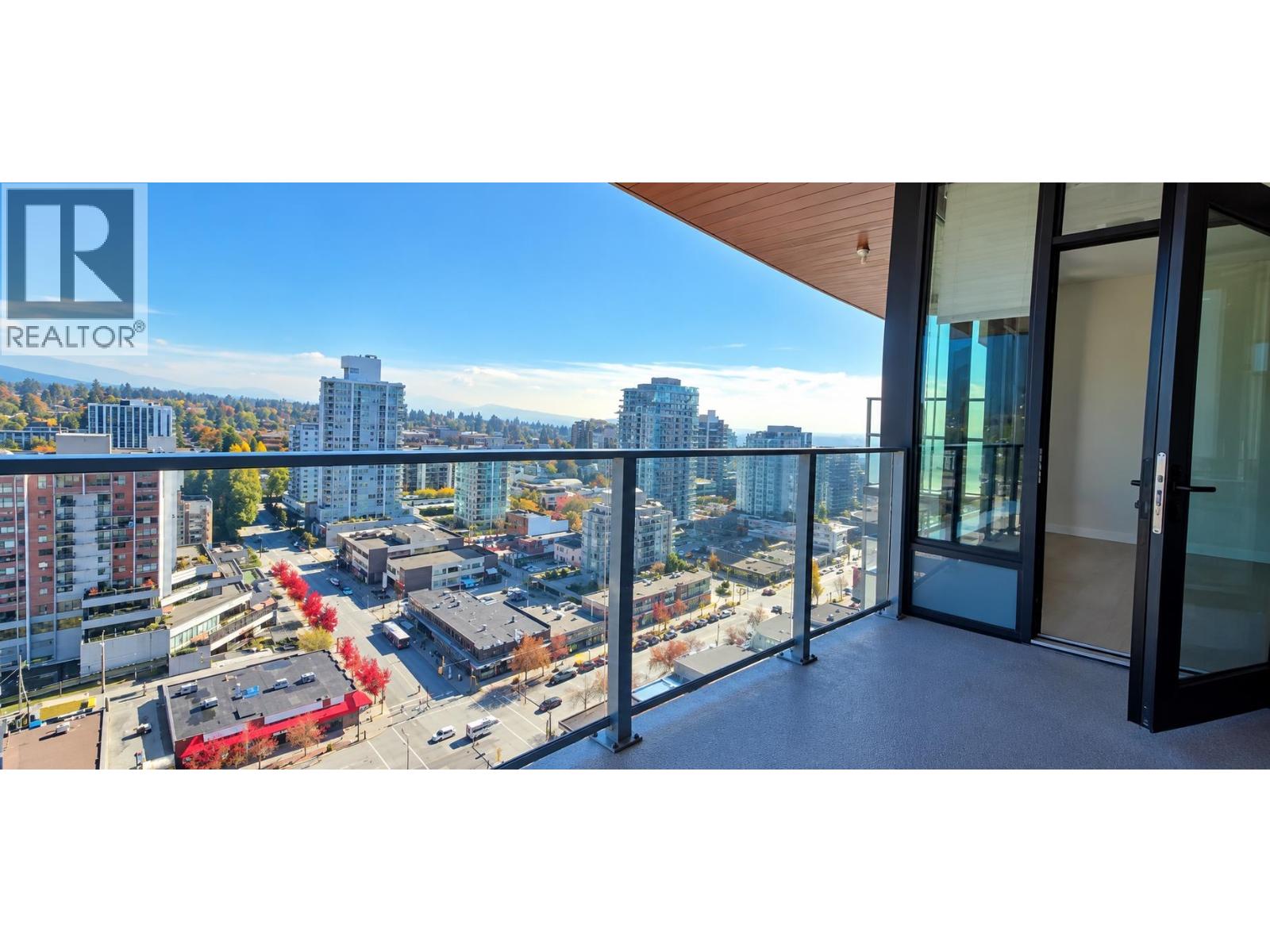 2103 128 W 15TH STREET, North Vancouver - Image 1