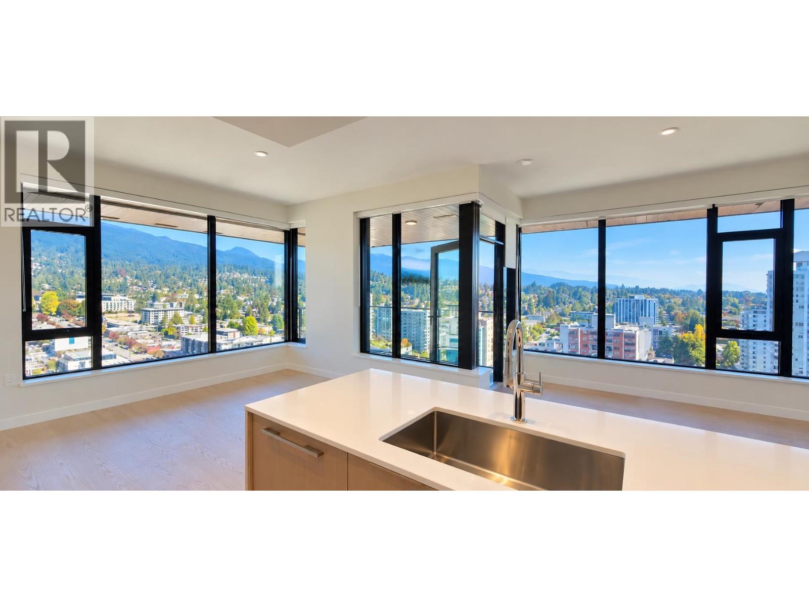 2103 128 W 15TH STREET, North Vancouver - Image 1