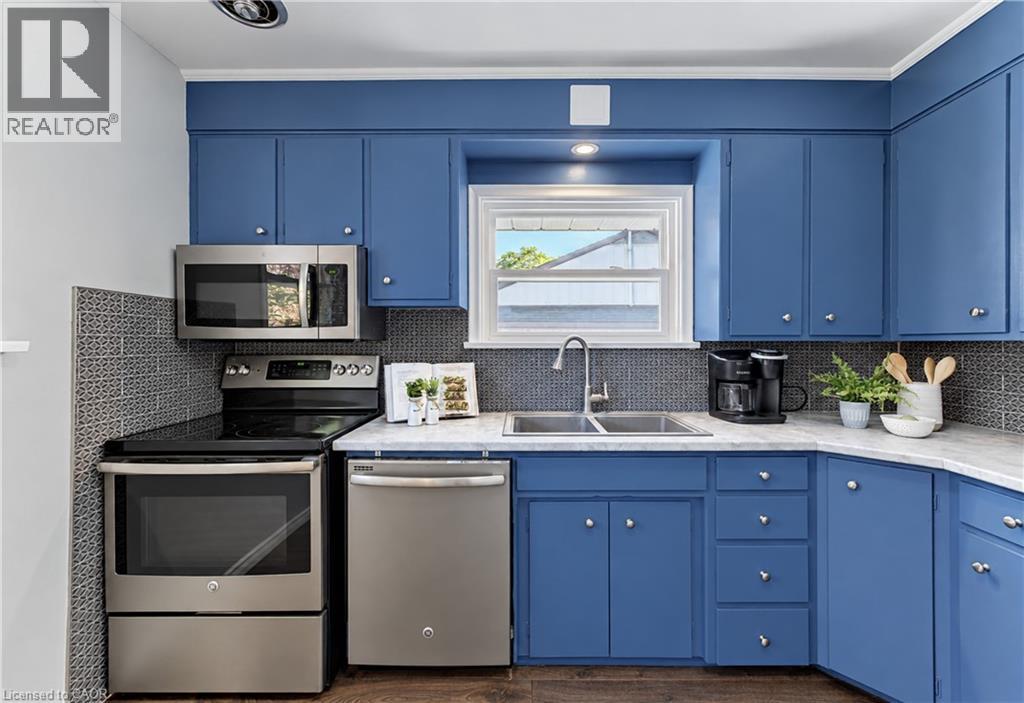122 BRANDON Avenue - 12