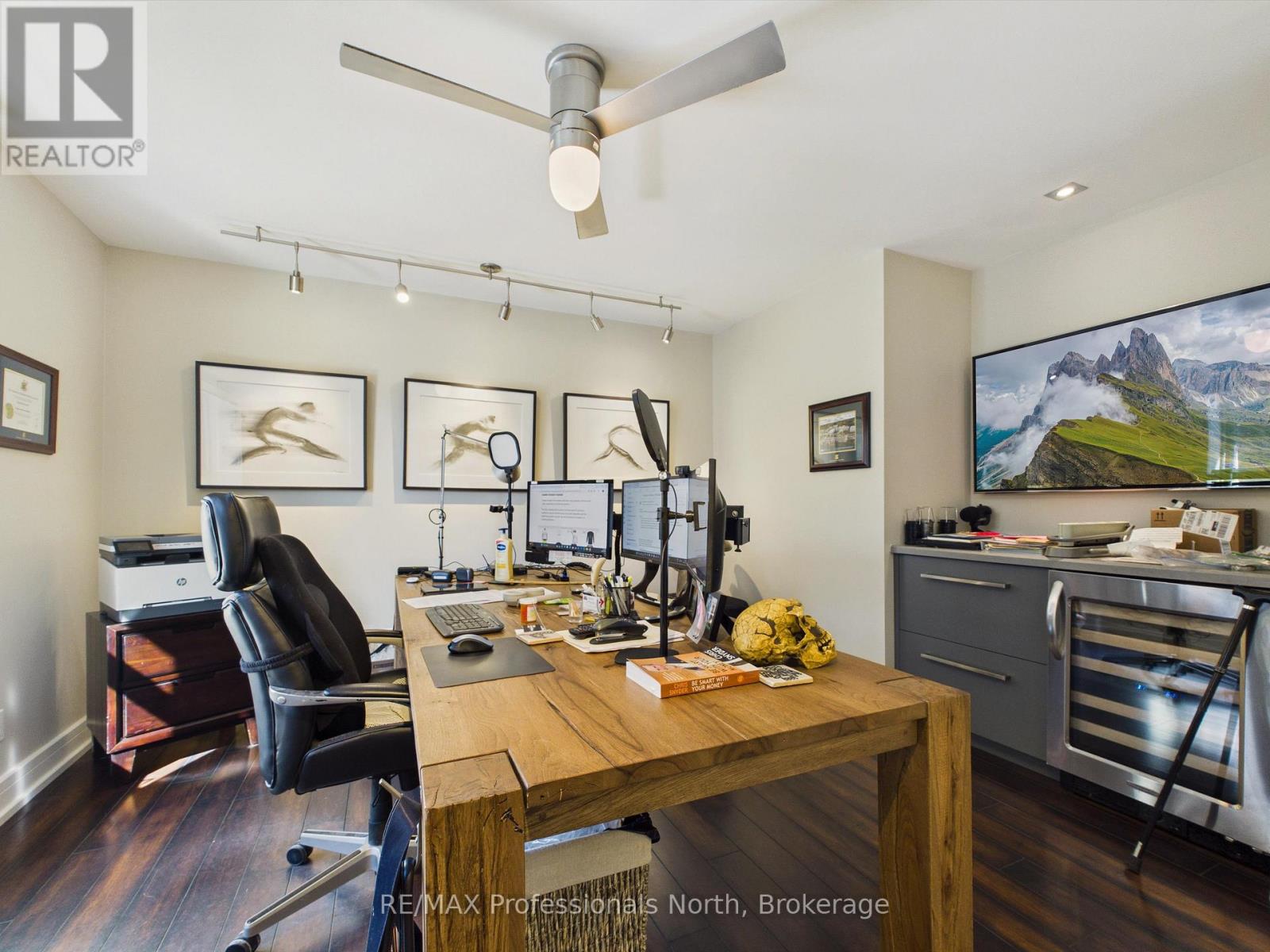 #405 10A KIMBERLEY AVENUE - 26