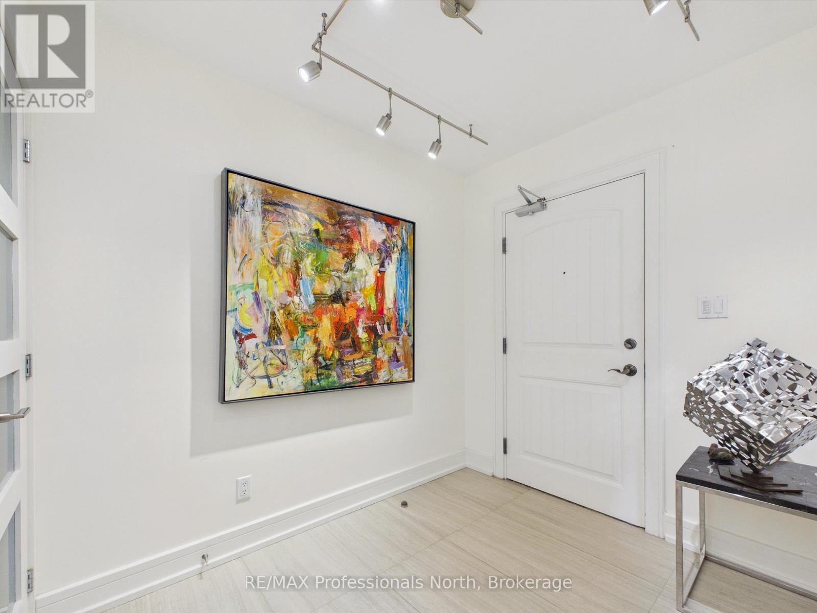 #405 10A KIMBERLEY AVENUE - 28