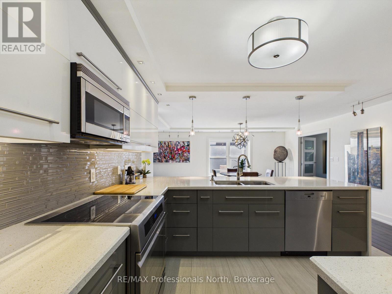 #405 10A KIMBERLEY AVENUE - 8