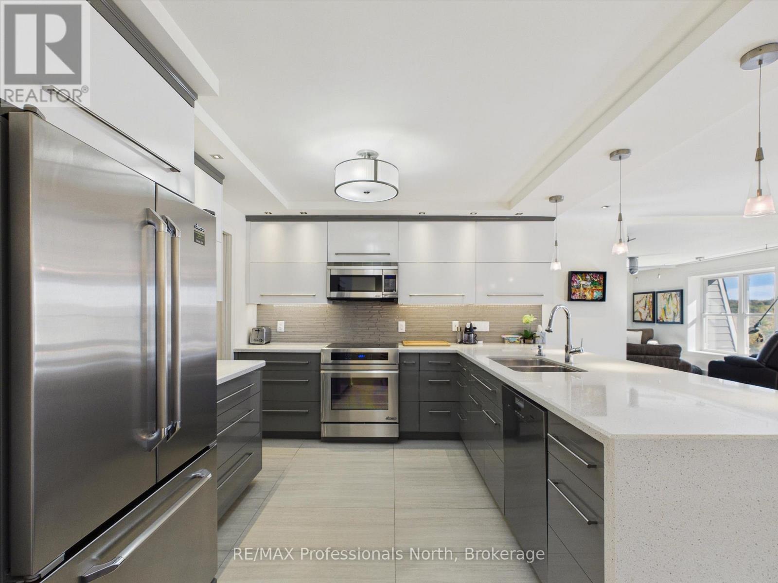 #405 10A KIMBERLEY AVENUE - 9