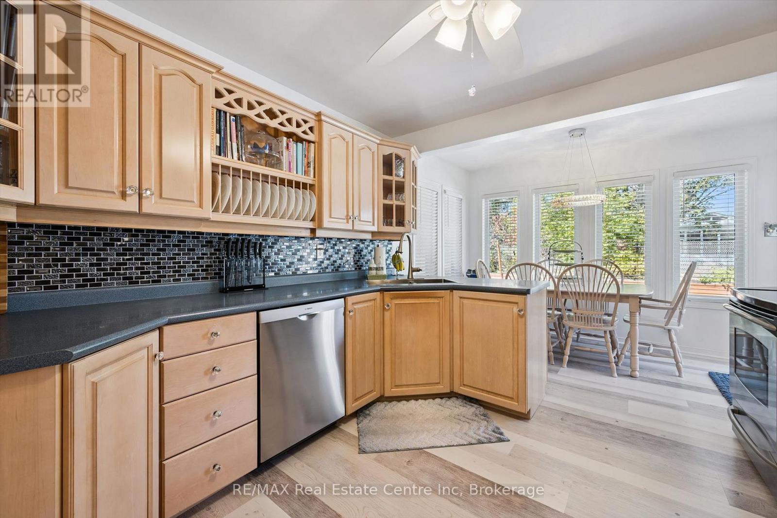 47 LAMBERT CRESCENT - Image 11