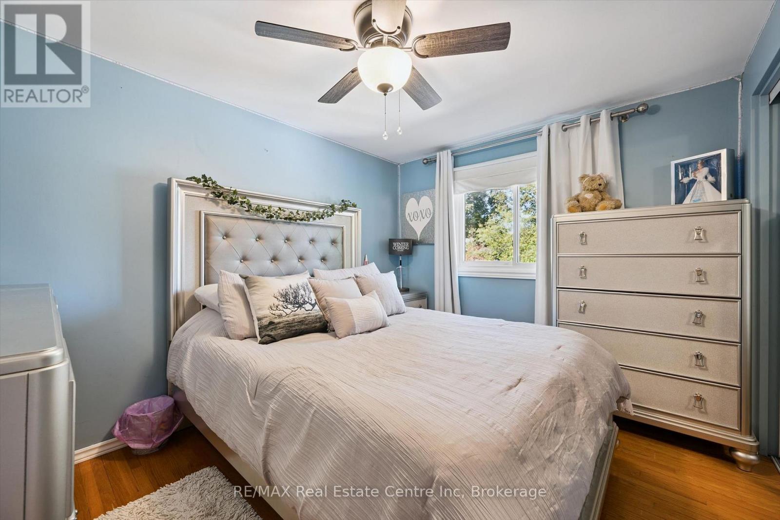 47 LAMBERT CRESCENT - 20