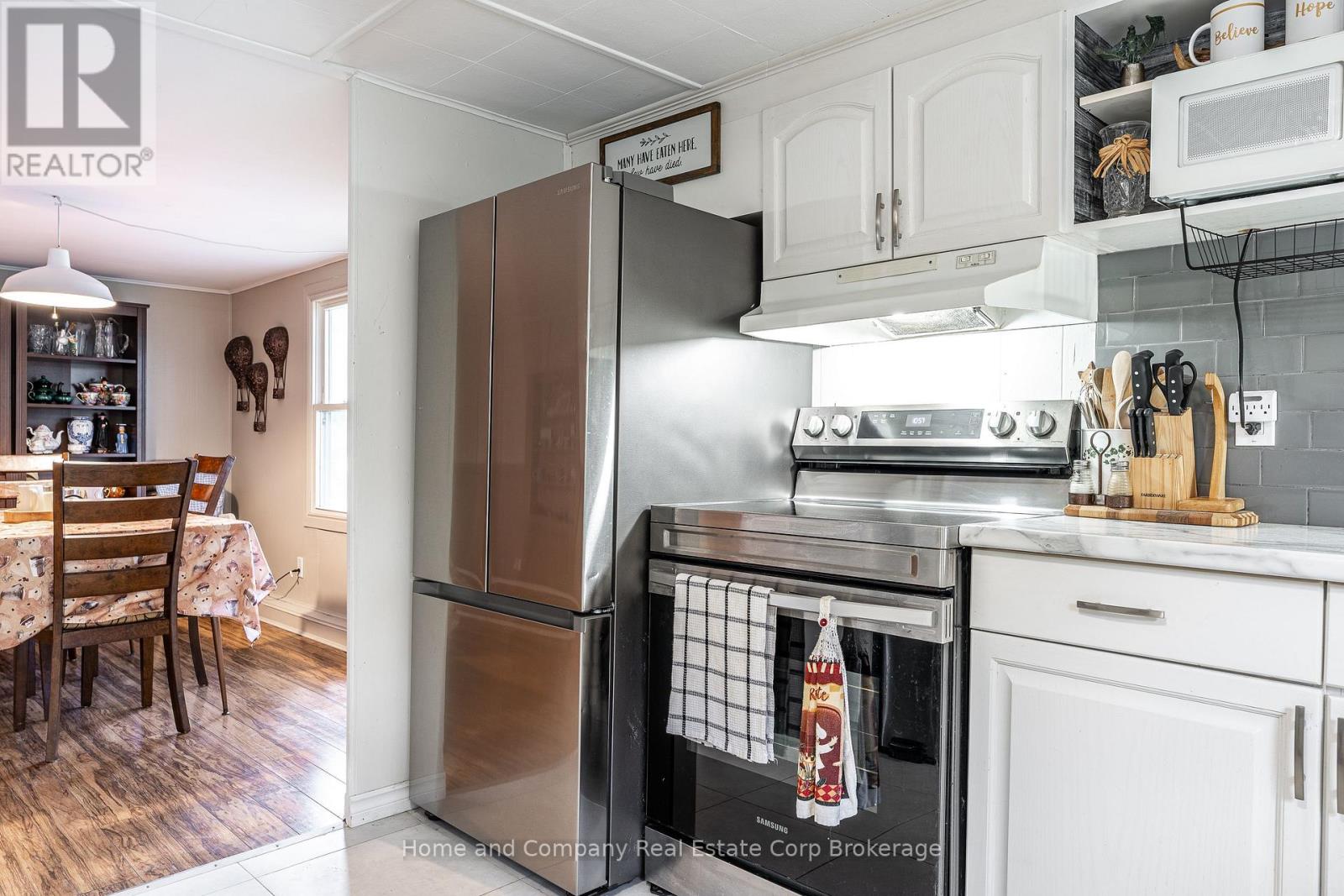 114 Oak Street — photo 12