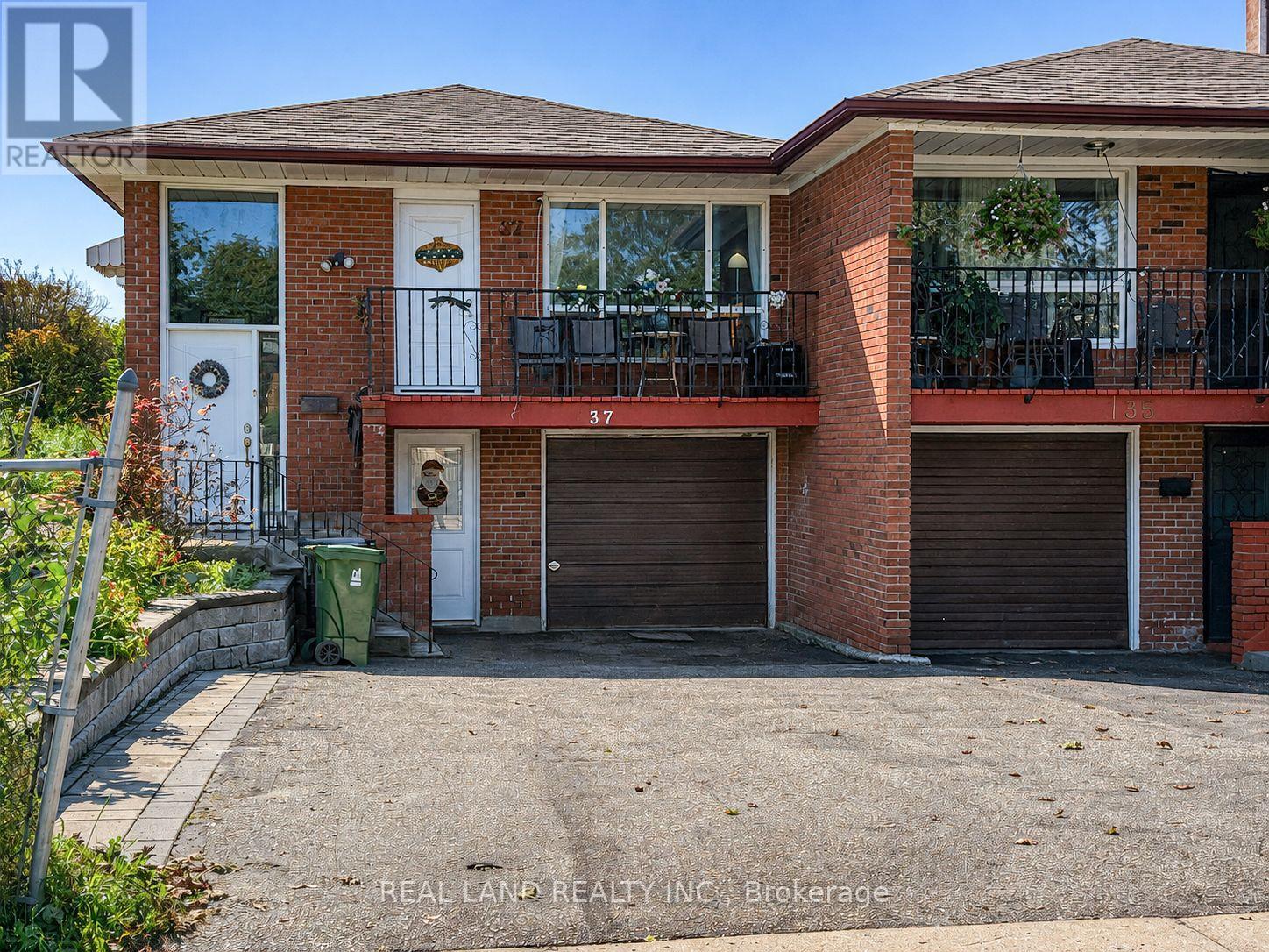 37 PAWNEE AVENUE - 1