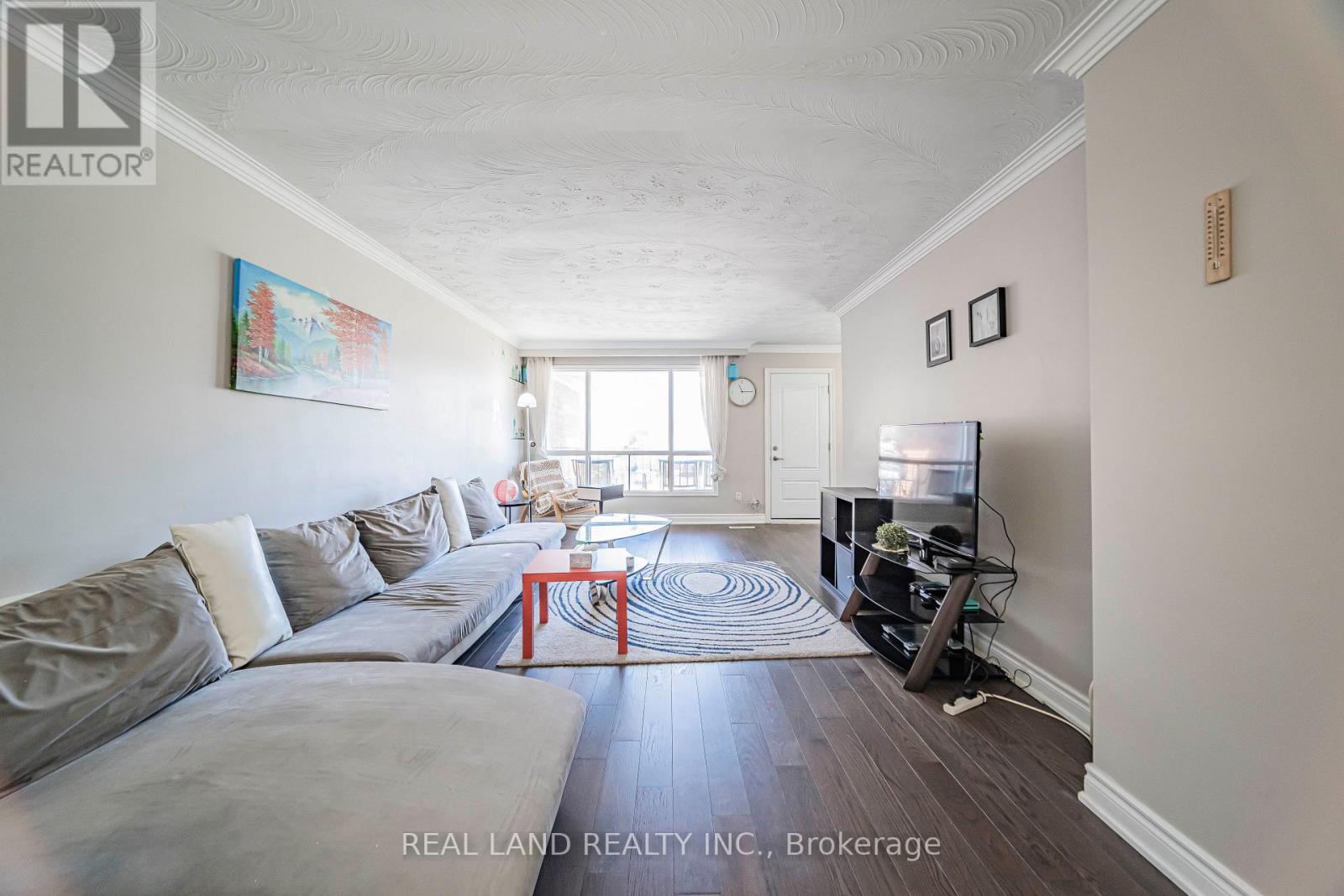 37 Pawnee Avenue, Toronto, ON photo 12