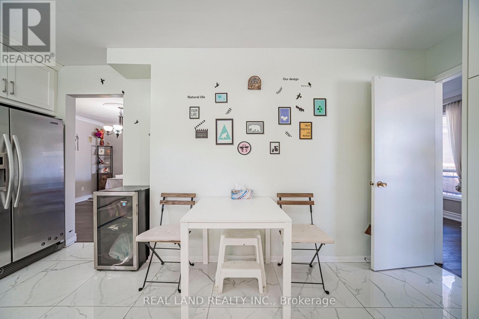 37 Pawnee Avenue, Toronto, ON photo 21