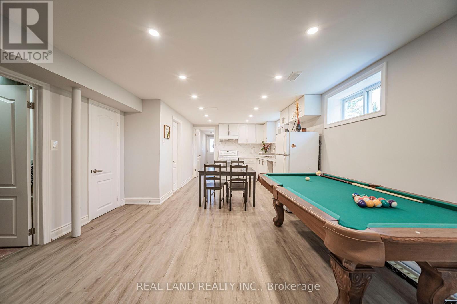 37 Pawnee Avenue, Toronto, ON photo 34