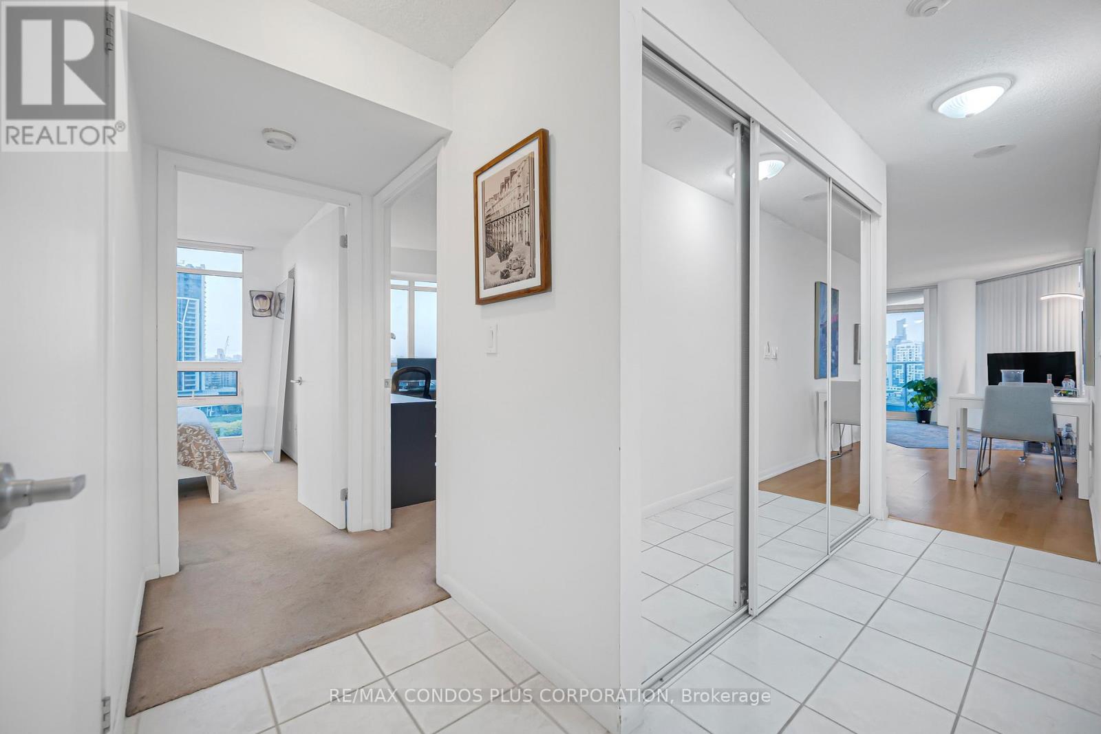 231 Fort York Boulevard — photo 20