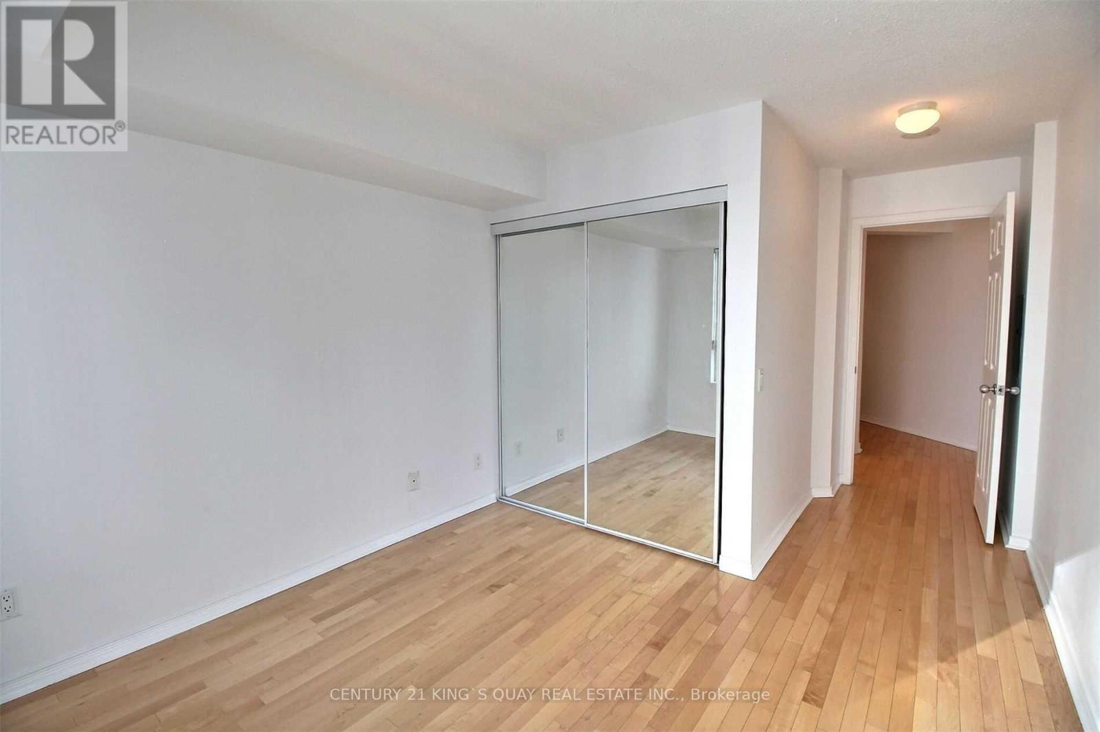 155 Beecroft Road — photo 11