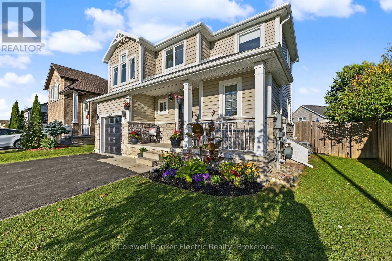 2334 Marsdale Drive, Peterborough, ON photo 2
