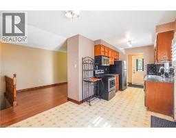 Foyer - 35 Ivanhoe Road, Brantford, ON N3R6V1 Photo 14