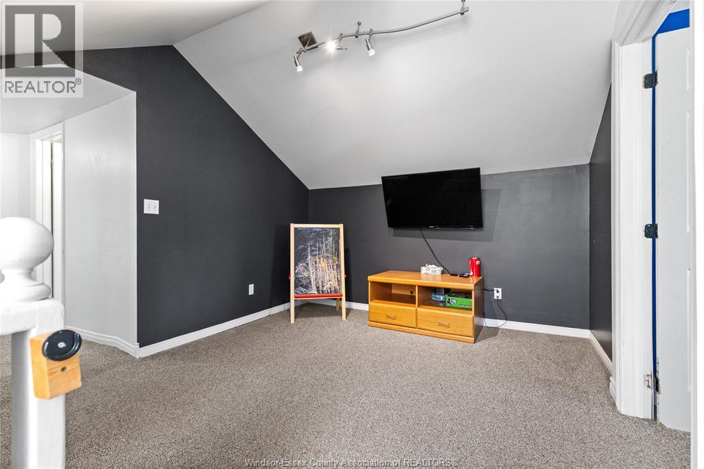 1154 FRONT ROAD North - 23
