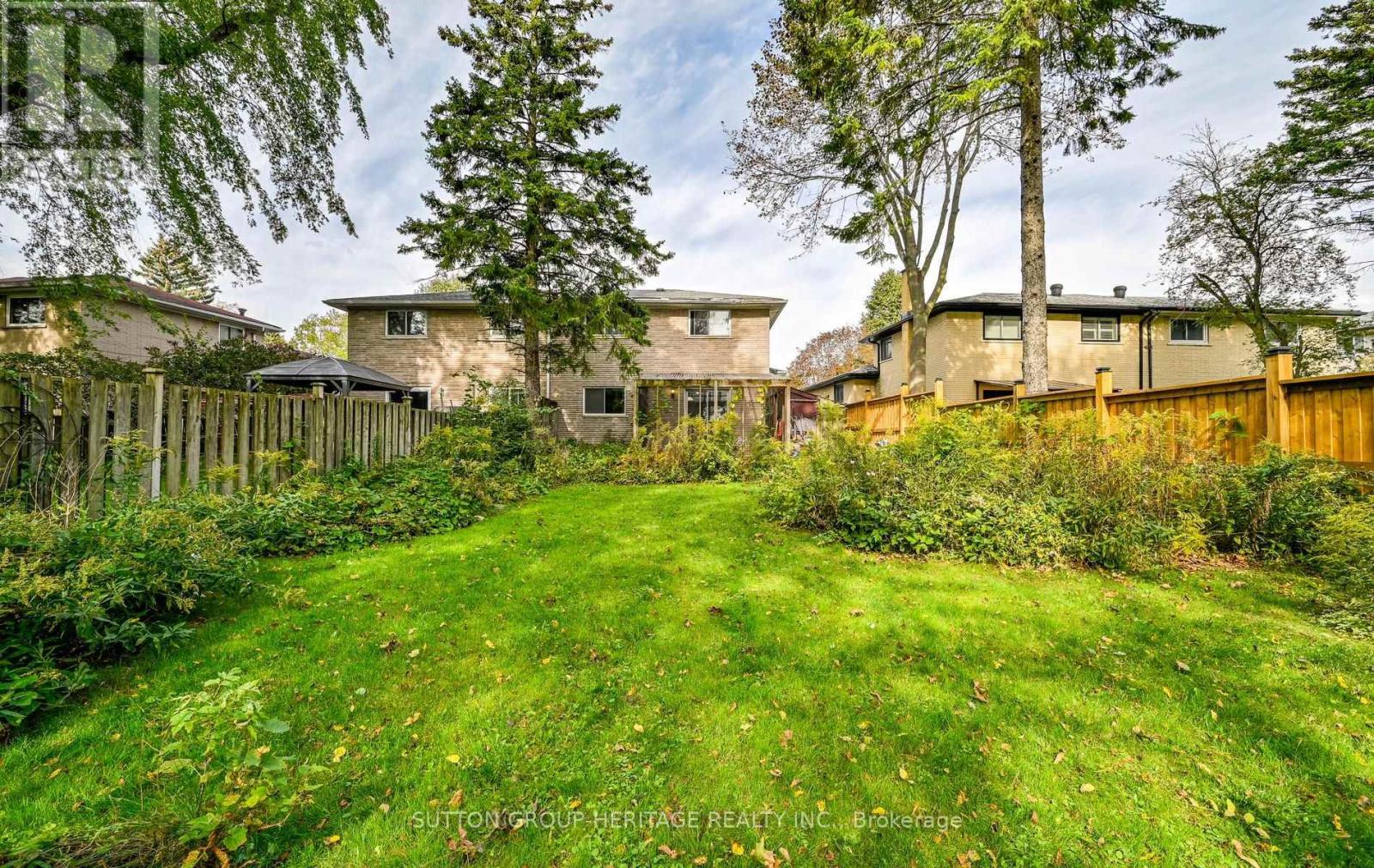 131 Darlingside Drive, Toronto, ON photo 36