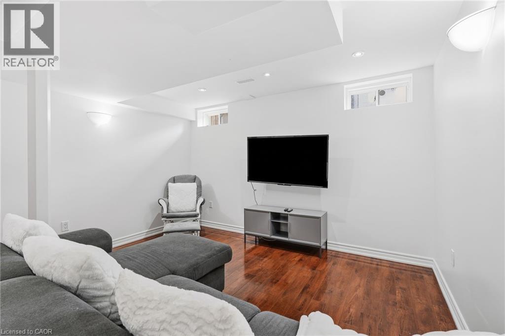 4828 Verdi Street — photo 37