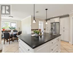 10 Sackville Street thumbnail 17