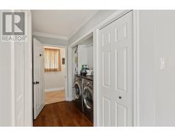 10 Sackville Street thumbnail 25