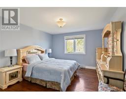 10 Sackville Street thumbnail 40
