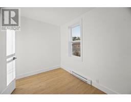 58 Charlton Street thumbnail 15