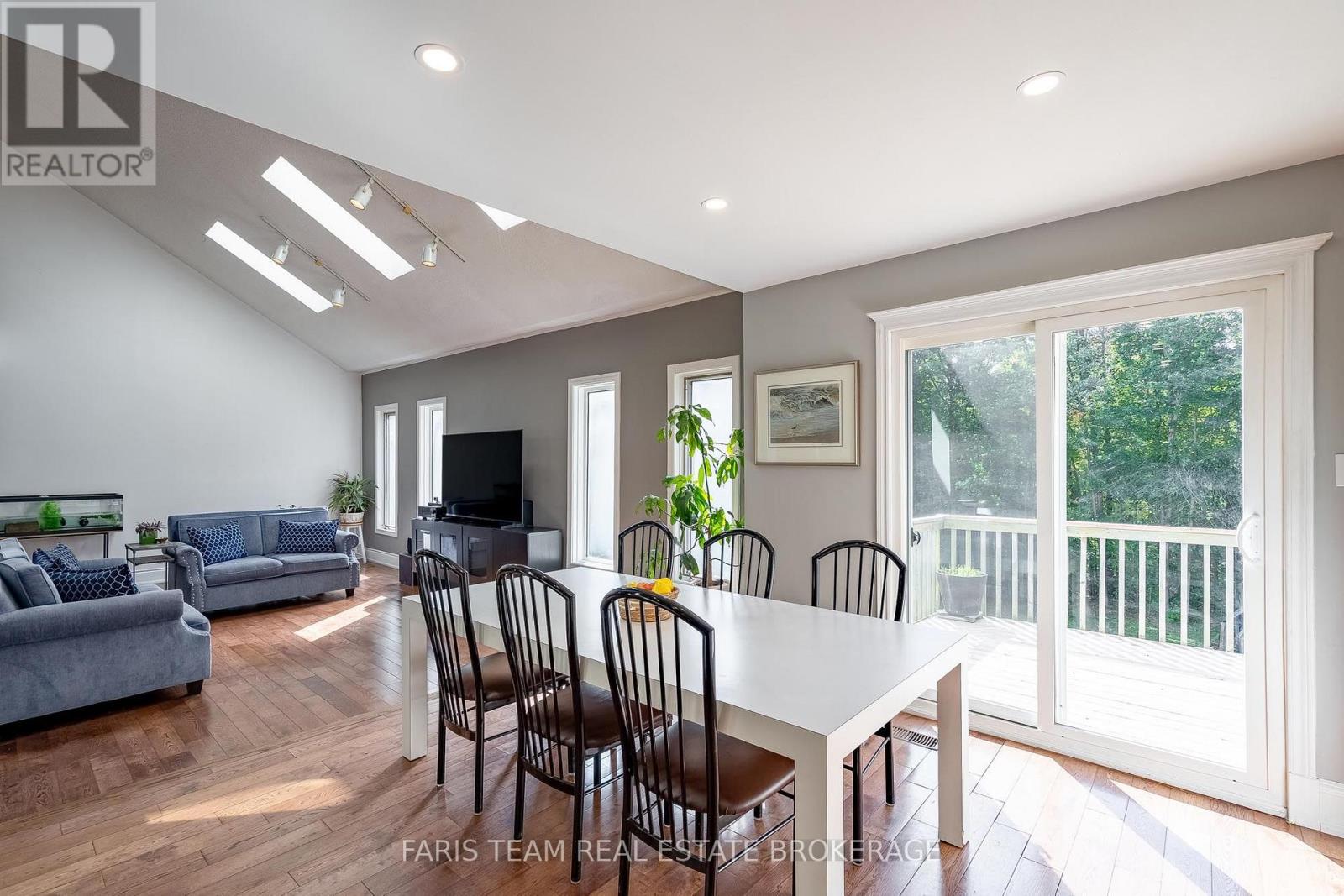 12 VALLEY VIEW DRIVE - 7