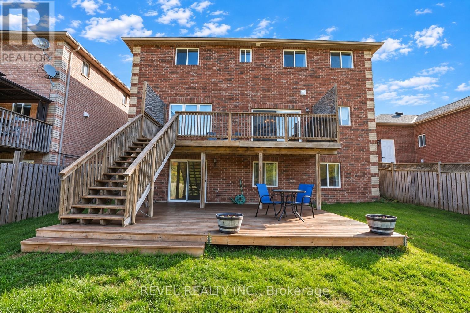 30 SUN KING CRESCENT - 43