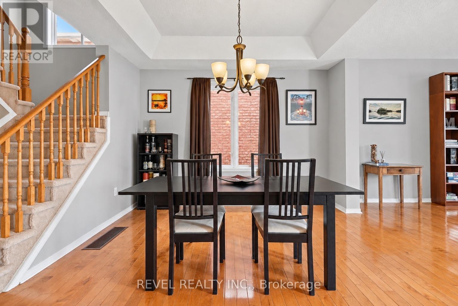 30 Sun King Crescent, Barrie, ON photo 7