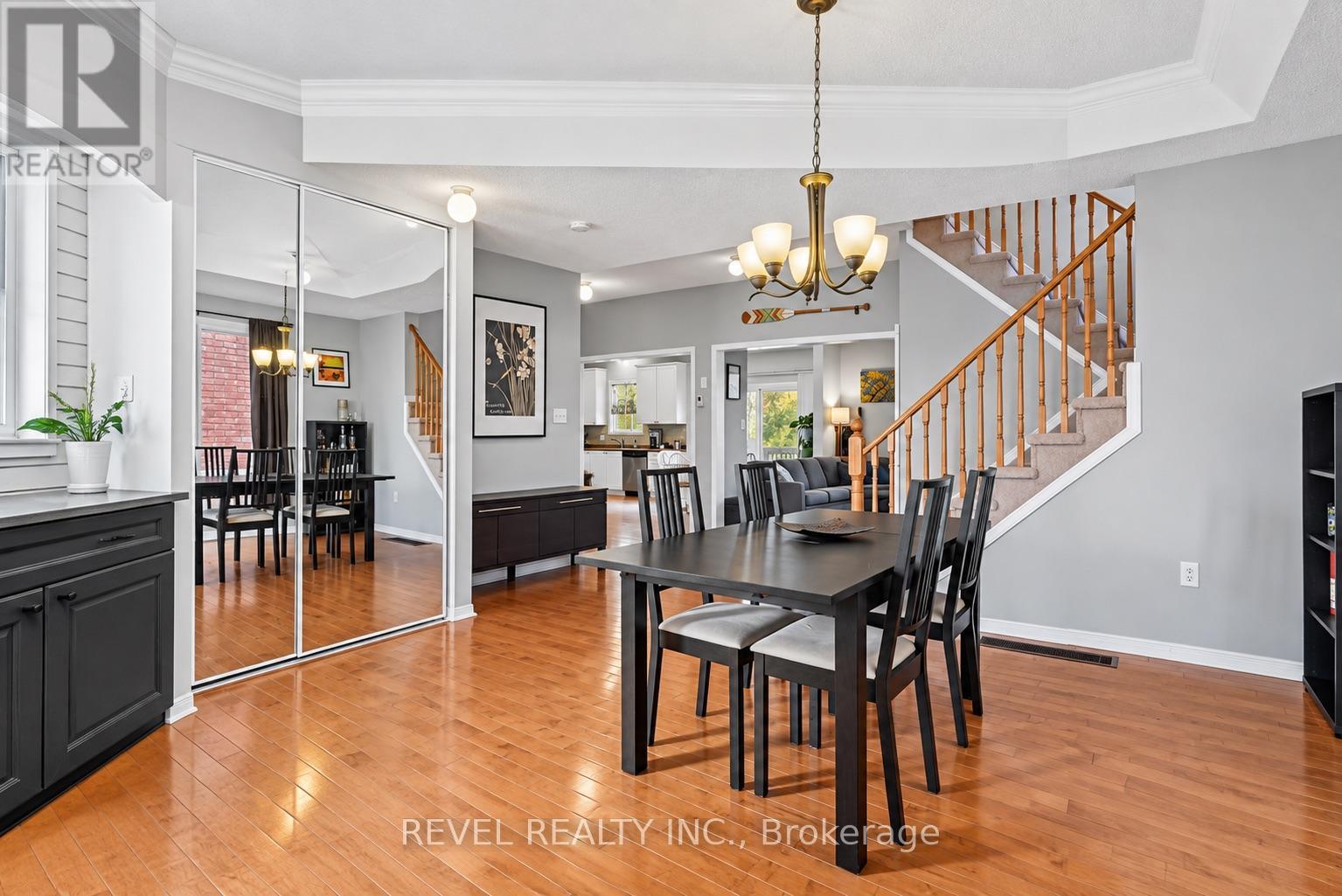 30 SUN KING CRESCENT - 8