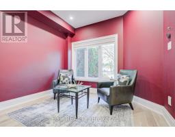 Family room - 779 Mclaren Street, Newmarket, ON L3Y8H3 Photo 6