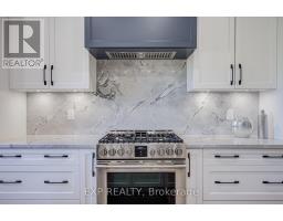 779 Mclaren Street, Newmarket, ON L3Y8H3 Photo 15