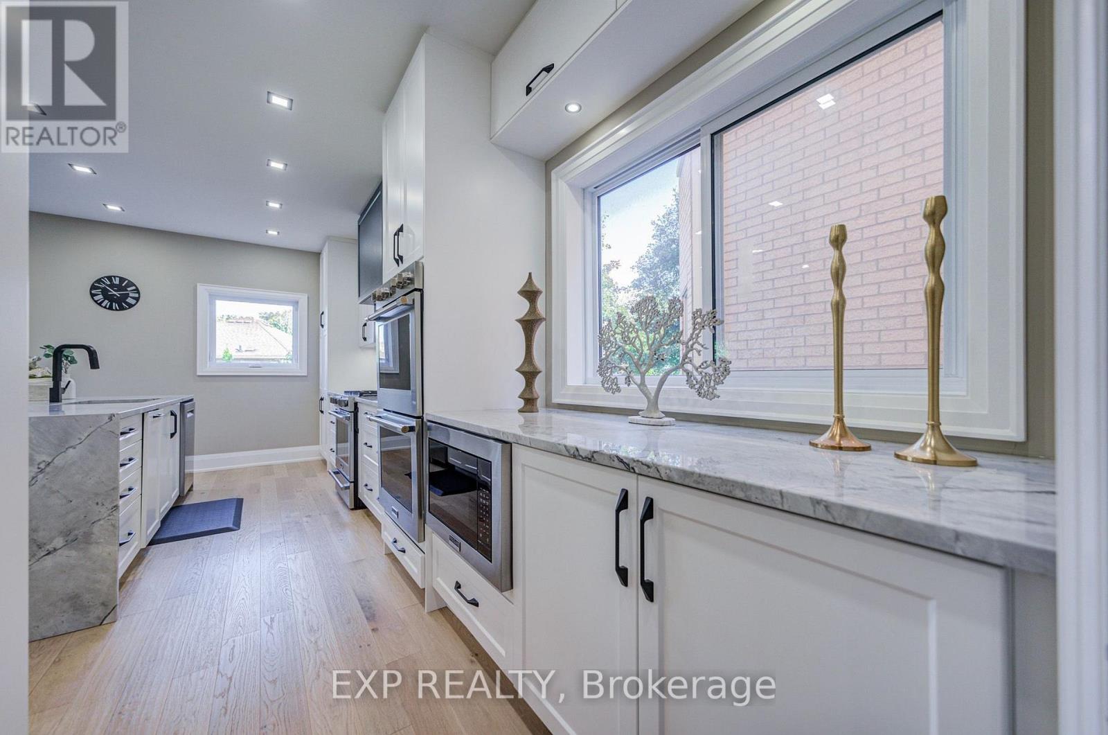 779 Mclaren Street, Newmarket, ON photo 11