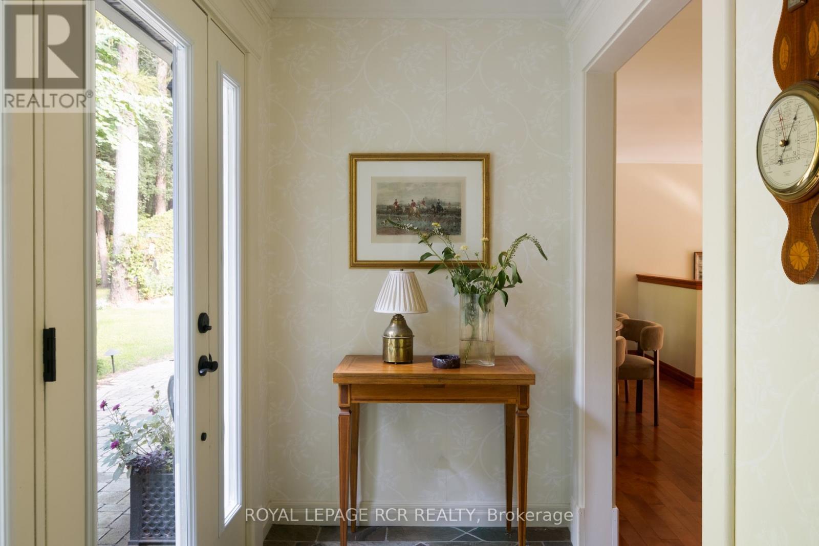 12 Damascus Drive, Caledon, ON photo 3
