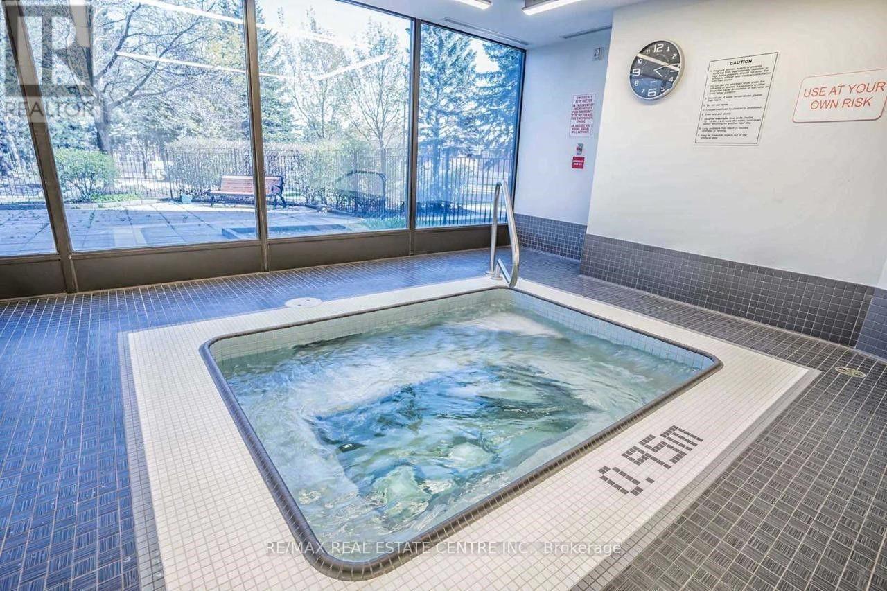 411- 350 Webb Drive, Mississauga, ON photo 29