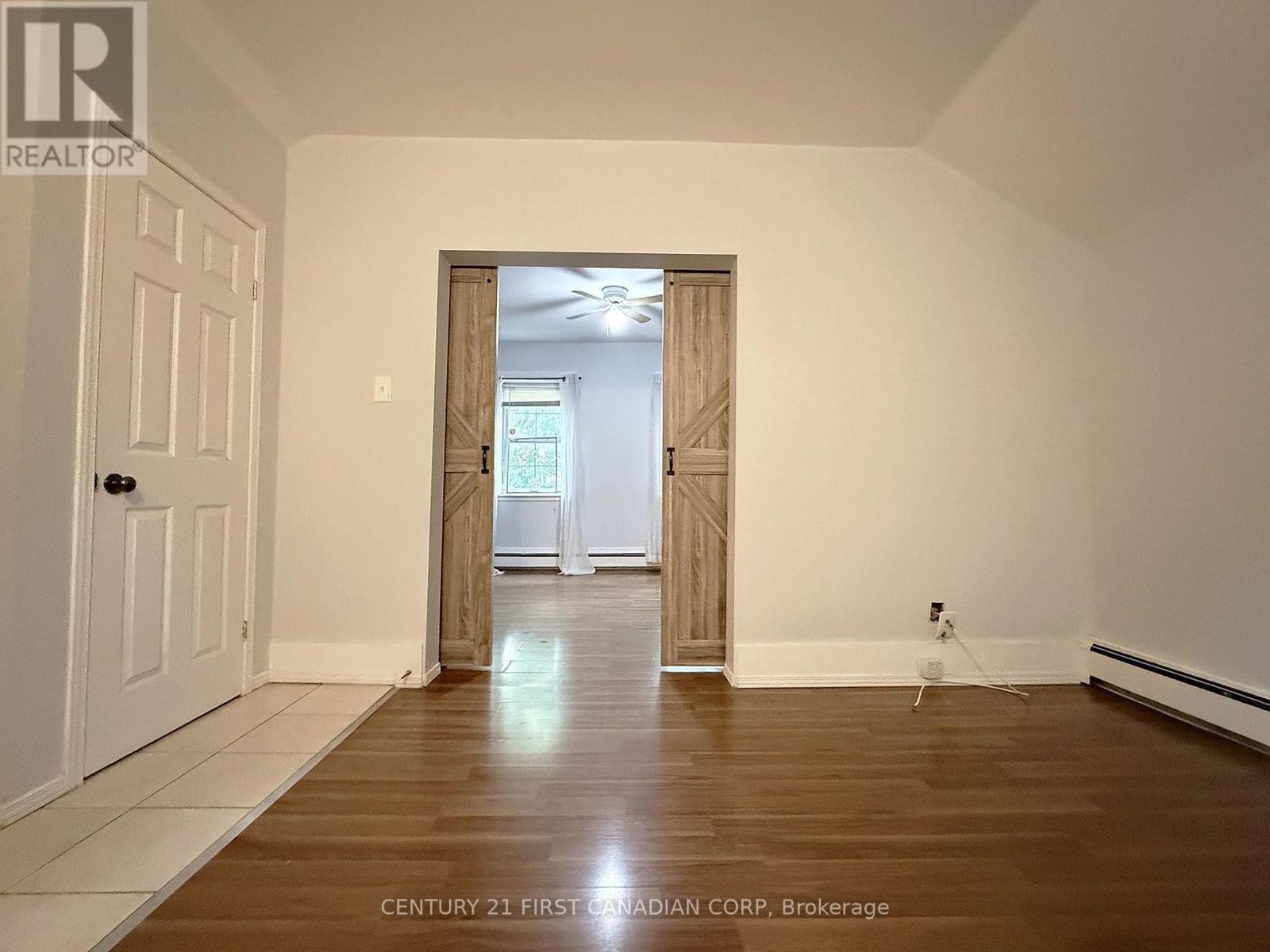 1 Waverley Place — photo 16