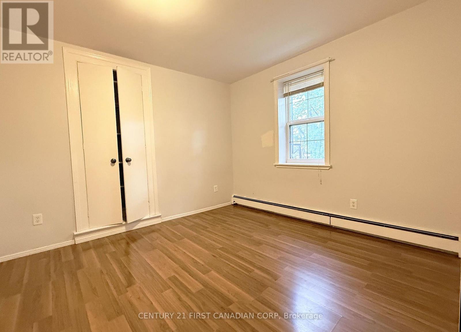 1 Waverley Place — photo 8